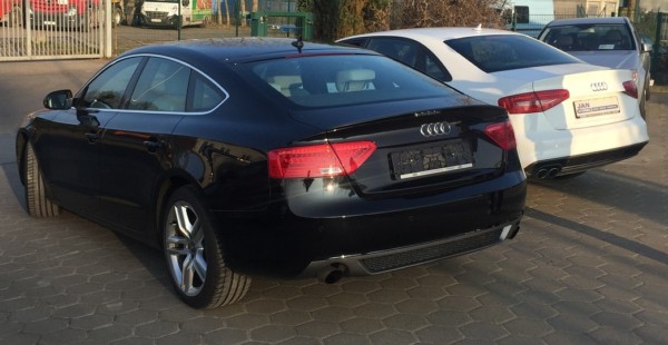 TFB Difúzor zadného nárazníka S-line look vhodný pre AUDI A5 Sportback B8 (11-16) – Obrázok 3