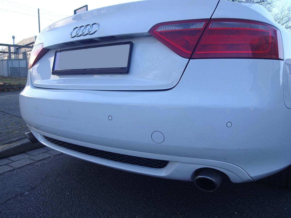 TFB Difúzor zadného nárazníka S-line look ) AUDI A5 B8 Coupe/Cabrio (07-11)