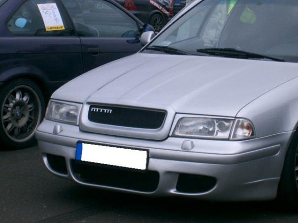 ŠKODA OCTAVIA I (do r.2000)- Mračítka na svetlá TFB