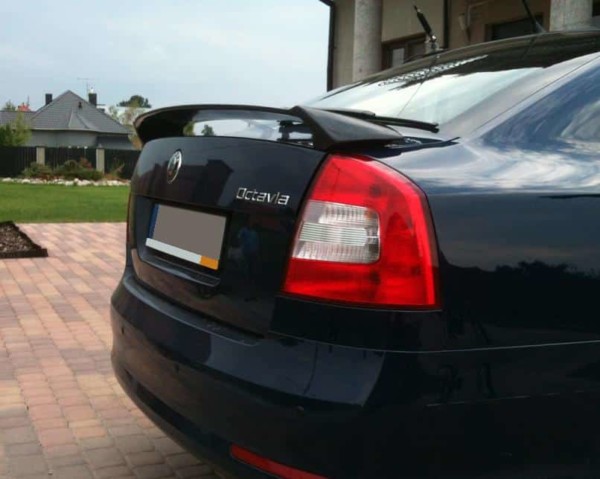 ŠKODA OCTAVIA 2 Sedan - Krídlo na kufor RS lookTFB