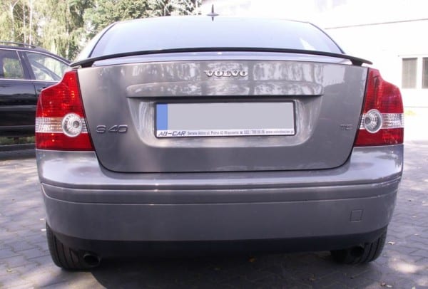 VOLVO S40 (05-12) - Krídlo na kufor TFB