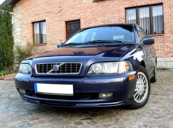 VOLVO S40/V40 (00-04) - Spoiler predneho naraznika TFB
