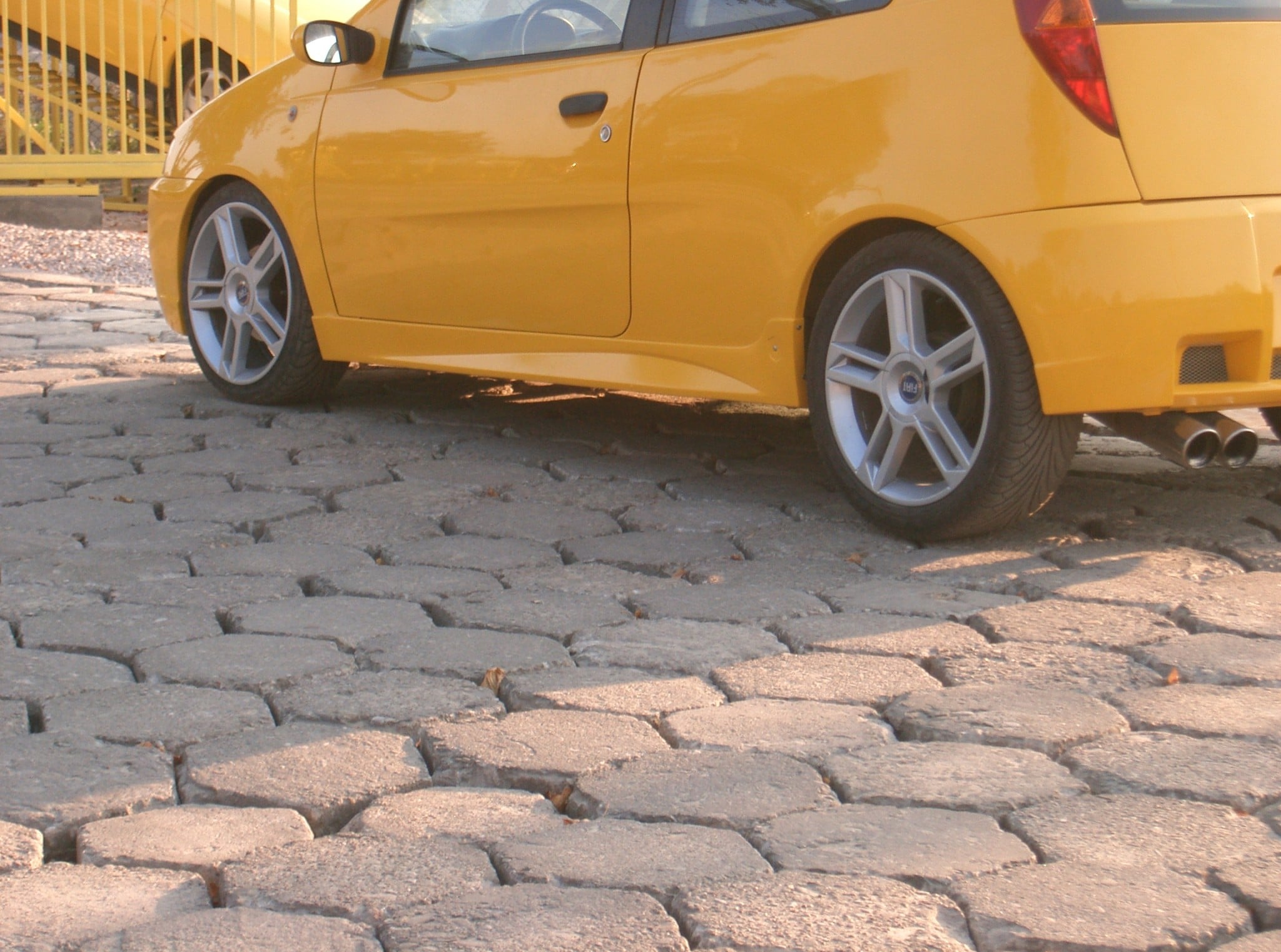 FIAT PUNTO II 5dver. - Prahy TFB – Obrázok 6