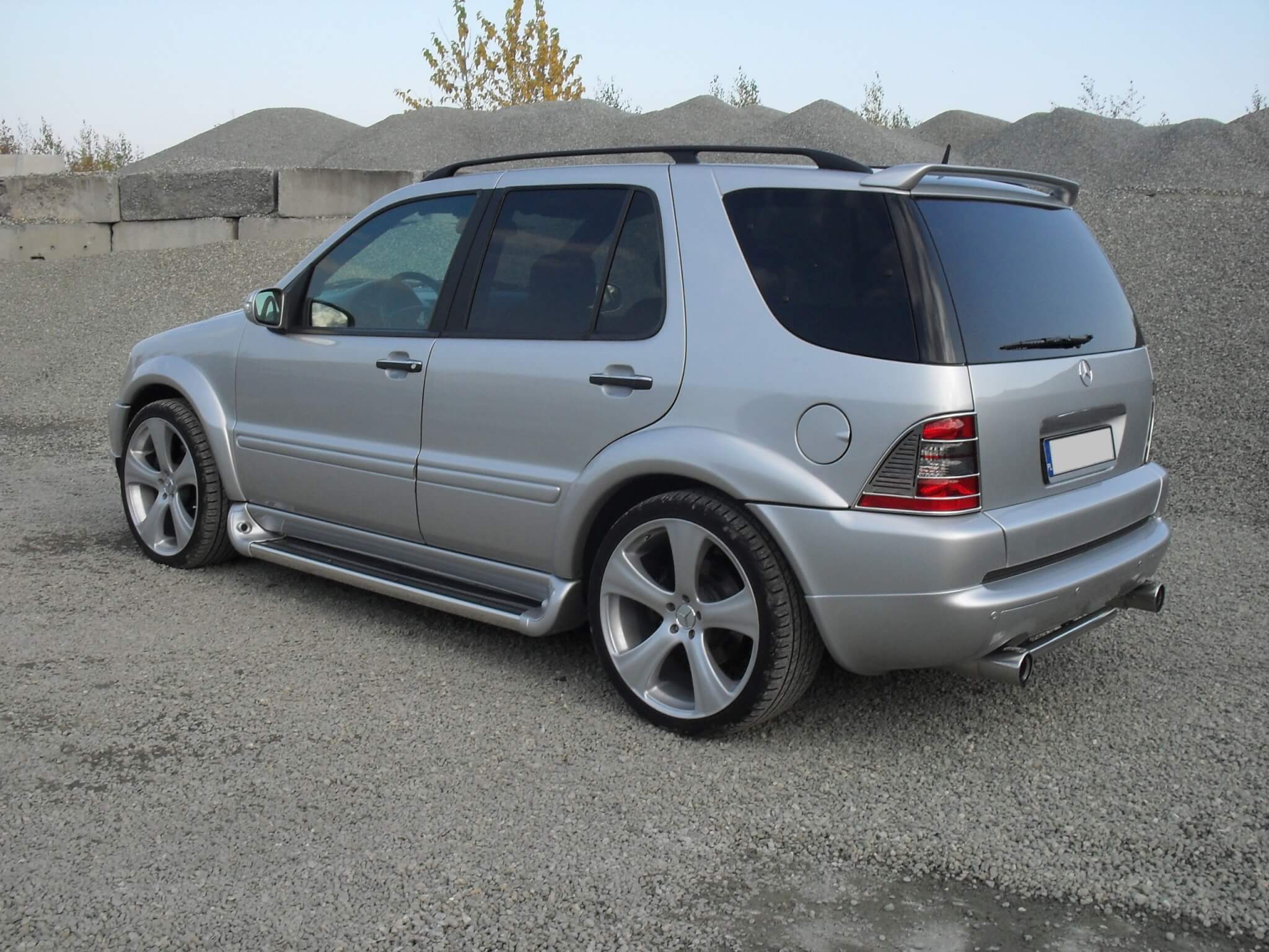 Mercedes Benz ML (W163) - Spoiler Kufra TFB – Obrázok 2