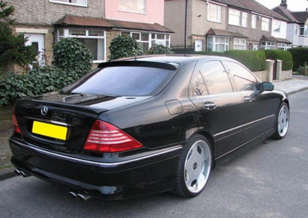 Mercedes Benz S-klasse (W220) -Spoiler na kufor TFB