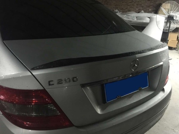 Mercedes-Benz C W204 (07-13) - Spoiler kufra