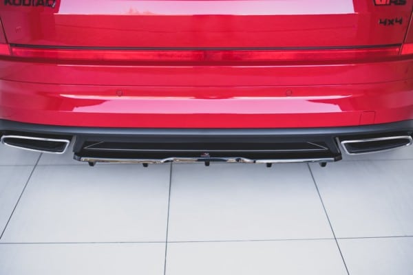 MAXTON DESIGN - Stredový spoiler pod zadný náraznik (with vertical bars) Skoda Kodiaq RS , Čierny lesk – Obrázok 2