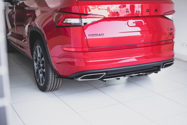 MAXTON DESIGN - Stredový spoiler pod zadný náraznik (with vertical bars) Skoda Kodiaq RS , Čierny lesk – Obrázok 5