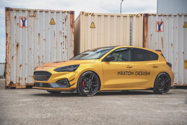 MAXTON DESIGN - Racing Durability Lišty pod prahy + Splitre Ford Focus ST / ST-Line Mk4 , Black + Gloss Flaps – Obrázok 3