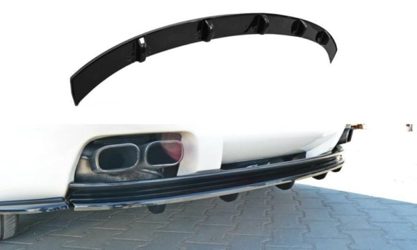 MAXTON DESIGN - Stredový spoiler pod zadný náraznik Alfa Romeo Brera (with vertical bars) , 
Čierny lesk