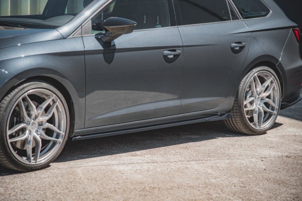 MAXTON DESIGN - Lišty pod prahy V.4 Seat Leon Cupra / FR Mk3 FL , Čierny lesk 

, – Obrázok 2