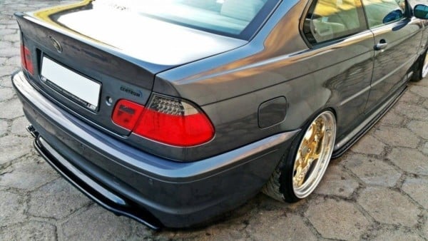 MAXTON DESIGN - Stredový spoiler pod zadný náraznik vhodné pre BMW 3 E46 MPACK COUPE (without vertical bars) , 
Čierny lesk – Obrázok 2
