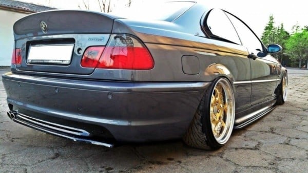 MAXTON DESIGN - Stredový spoiler pod zadný náraznik vhodné pre BMW 3 E46 MPACK COUPE (without vertical bars) , 
Čierny lesk – Obrázok 3