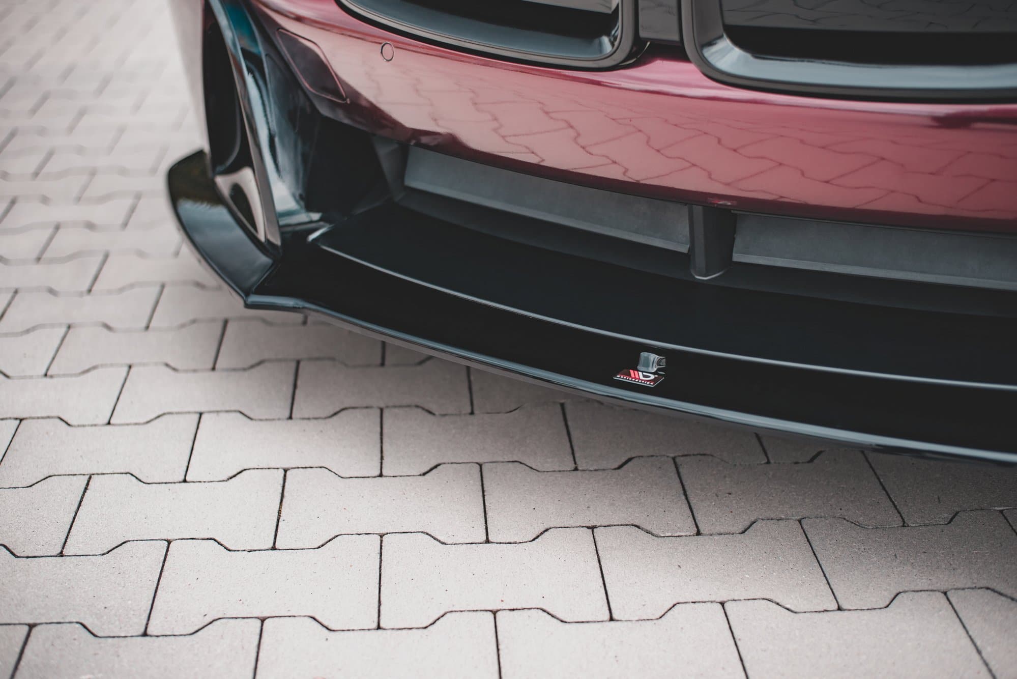 MAXTON DESIGN - Spoiler pod Predný náraznik vhodné pre BMW i8 , Čierny lesk – Obrázok 4