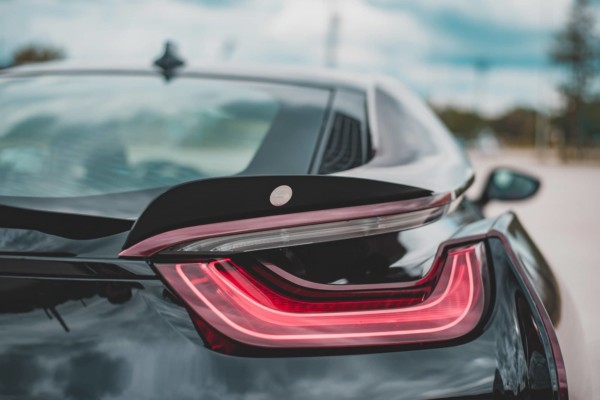 MAXTON DESIGN - Set spoilerov kufra s vhodné pre BMW i8 , 
Čierny lesk 

, – Obrázok 4