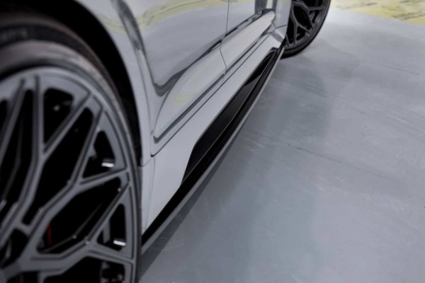 MAXTON DESIGN - Lišty pod prahy V.2 Audi RS6 C8 / RS7 C8 , Čierny lesk – Obrázok 7