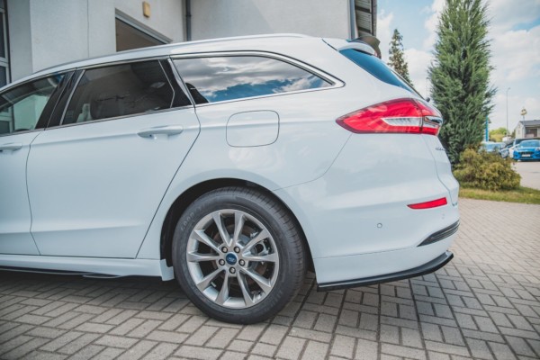MAXTON DESIGN - Stredový spoiler pod zadný náraznik Ford Mondeo Combi Platinium Mk5 Facelift , Čierny lesk – Obrázok 4