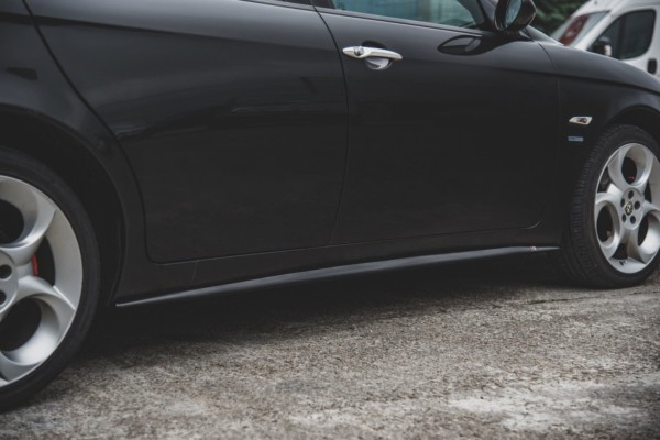 MAXTON DESIGN - Lišty pod prahy Alfa Romeo 156 Facelift , Čierny lesk – Obrázok 2