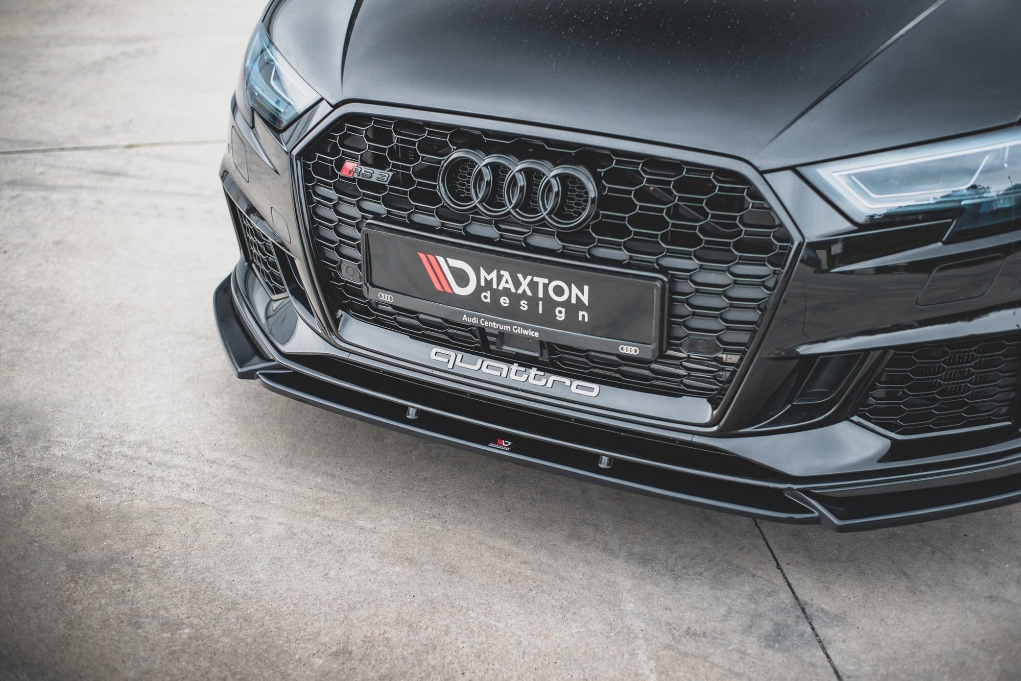 MAXTON DESIGN - Spoiler pod Predný náraznik V.4 Audi RS3 8V FL Sportback , Čierny lesk – Obrázok 3