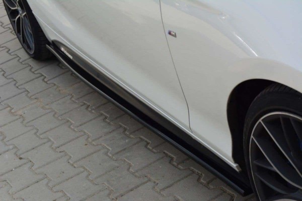 MAXTON DESIGN - Lišty pod prahy vhodné pre BMW 1 F21 M135i / M140i / M-Pack , Čierny lesk – Obrázok 2
