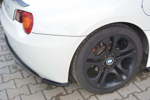 MAXTON DESIGN - Bočné difúzory zadného náraznika vhodné pre BMW Z4 E85 / E86 (PREFACE) , Čierny lesk – Obrázok 4