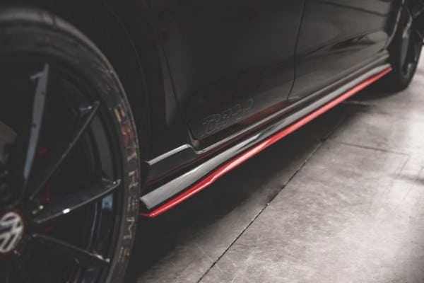 MAXTON DESIGN - Lišty pod prahy VW Golf 7 GTI TCR , RED – Obrázok 9