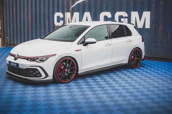 MAXTON DESIGN - Lišty pod prahy Volkswagen Golf 8 GTI , Čierny lesk – Obrázok 4