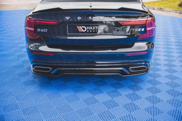 MAXTON DESIGN - Stredový spoiler pod zadný náraznik (with vertical bars) Volvo S60 R-Design Mk3 , Čierny lesk – Obrázok 3