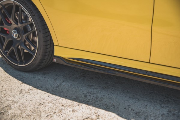 MAXTON DESIGN - Lišty pod prahy Mercedes-AMG A 45 S W177 , Čierny lesk – Obrázok 2
