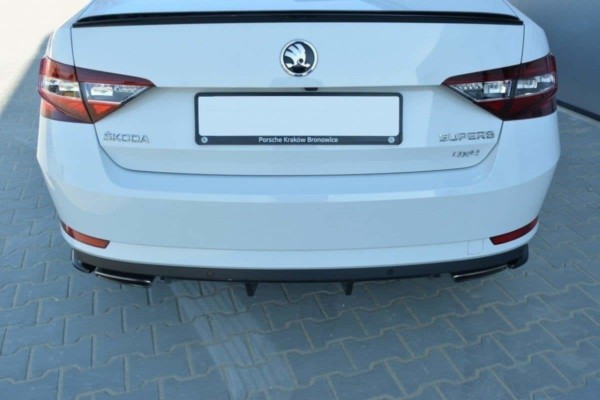 MAXTON DESIGN - Bočné difúzory zadného náraznika Skoda Superb Mk3 Hatchback / Combi , Čierny lesk – Obrázok 5