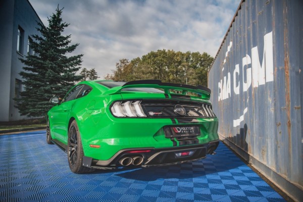 MAXTON DESIGN - Stredový spoiler pod zadný náraznik Ford Mustang GT Mk6 Facelift , Čierny lesk – Obrázok 4