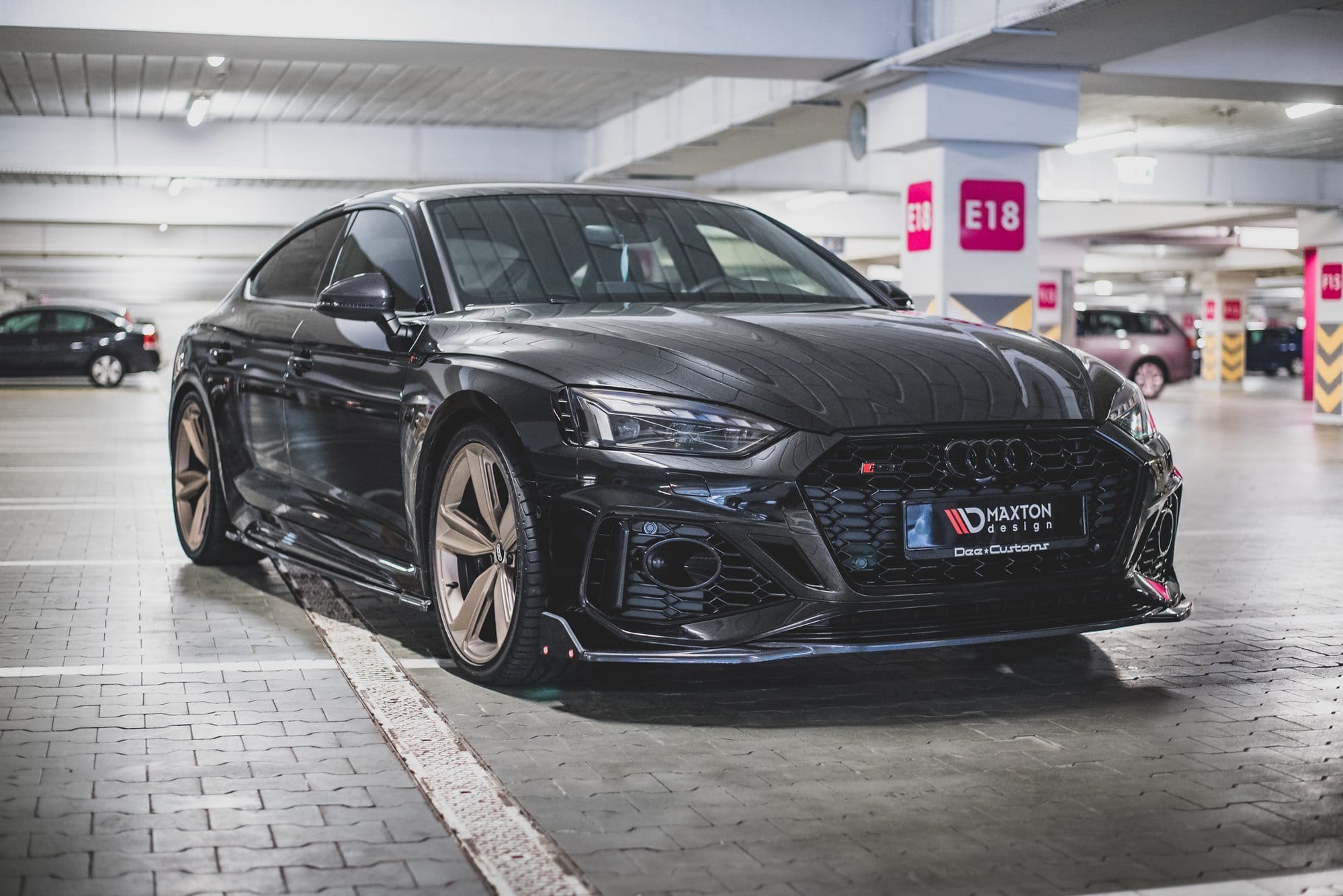MAXTON DESIGN - Spoiler pod Predný náraznik + Splitre V.1 Audi RS5 F5 Facelift , Čierny lesk
Plus – Obrázok 2
