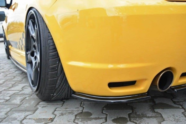 MAXTON DESIGN - Bočné difúzory zadného náraznika VW GOLF IV R32 , Čierny lesk – Obrázok 2