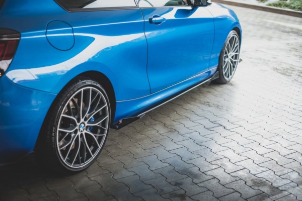 MAXTON DESIGN - Racing Durability Lišty pod prahy + Splitre vhodné pre BMW 1 F21 M135i / M140i / M-Pack , Black + Gloss Flaps – Obrázok 3