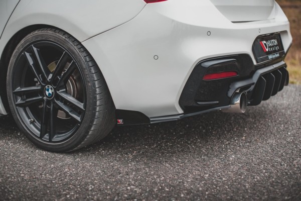 MAXTON DESIGN - Racing Durability Bočné difúzory zadného náraznika V.3 + Splitre for vhodné pre BMW 1 F20 M-Pack Facelift / M140i , Black + Gloss Flaps – Obrázok 3