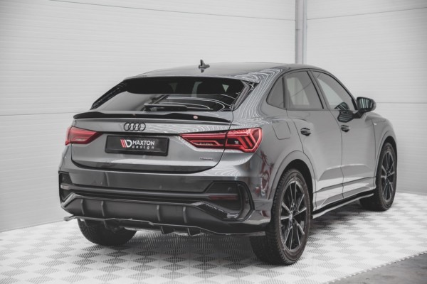MAXTON DESIGN - Stredový spoiler pod zadný náraznik (with vertical bars) Audi Q3 Sportback S-Line , Čierny lesk – Obrázok 2