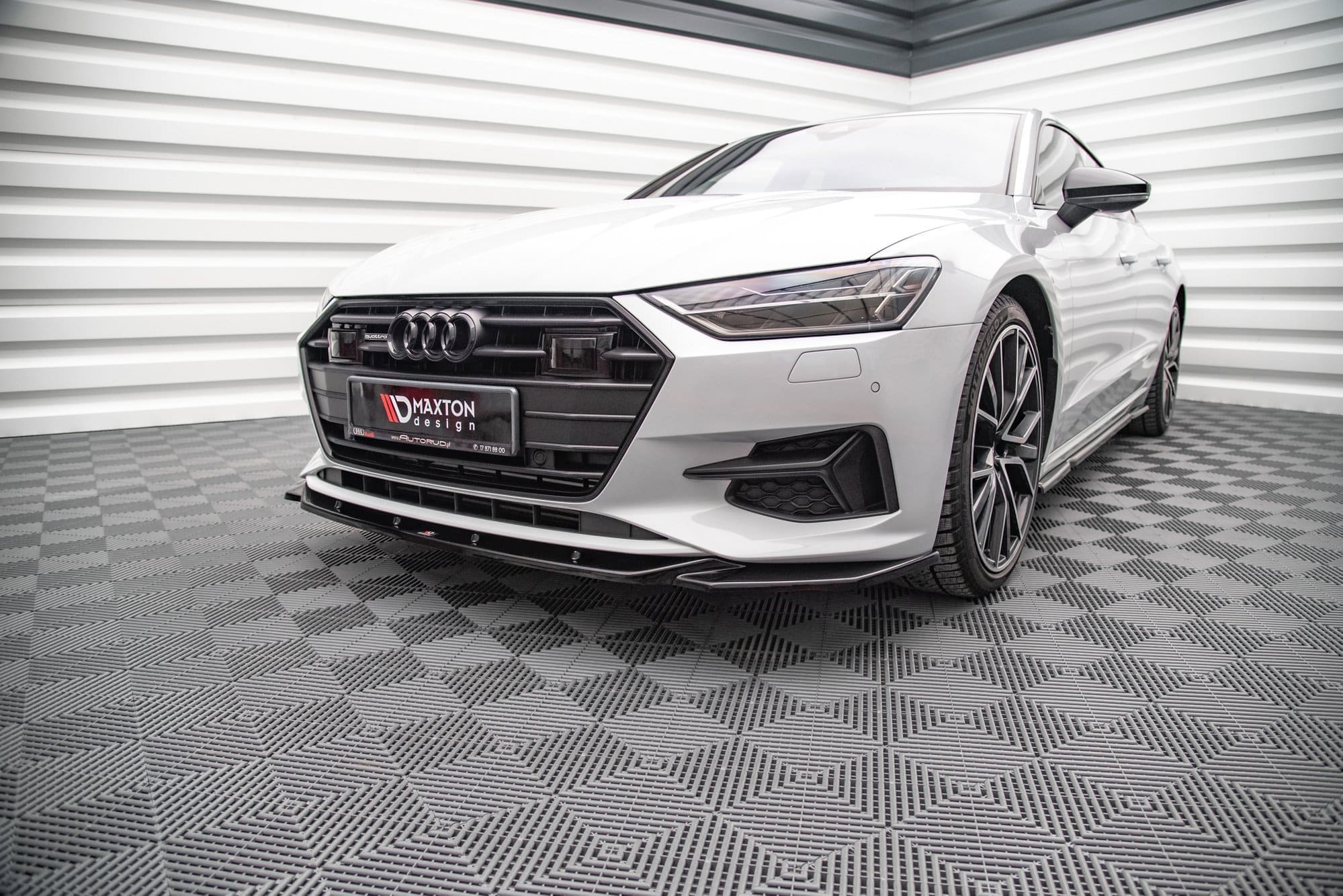 MAXTON DESIGN - Spoiler pod Predný náraznik V.1 Audi A7 C8 , Čierny lesk – Obrázok 2