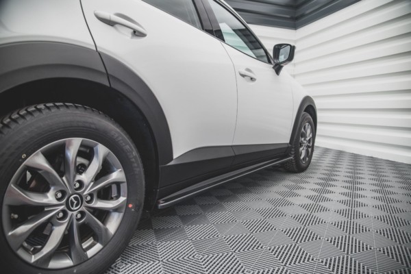 MAXTON DESIGN - Lišty pod prahy Mazda CX-3 , Čierny lesk – Obrázok 2