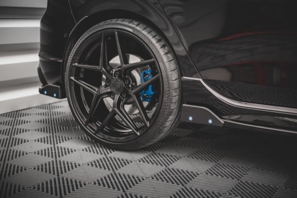 MAXTON DESIGN - Bočné difúzory zadného náraznika + Splitre V.2 Volkswagen Golf R Mk8 , Čierny lesk – Obrázok 3