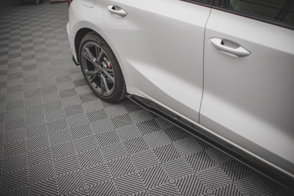 MAXTON DESIGN -  Lišty pod prahy Audi S3 / A3 S-Line 8Y , Black – Obrázok 2