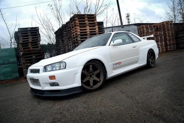 MAXTON DESIGN - Rožširenie predných kolies GTR LOOK NISSAN SKYLINE R34 GTR , Sklené vlákno bez P.U