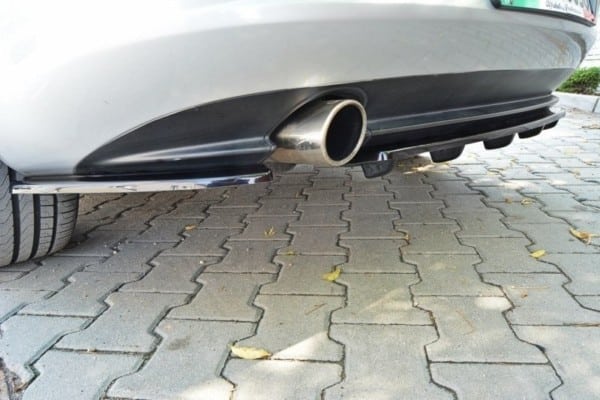 MAXTON DESIGN - Stredový spoiler pod zadný náraznik ALFA ROMEO 159 (with vertical bars) , 54
Čierny lesk – Obrázok 3