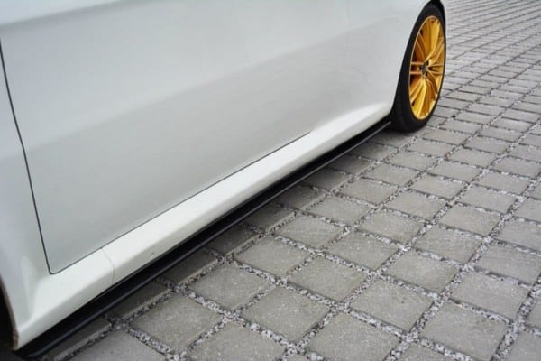MAXTON DESIGN - Lišty pod prahy Alfa Romeo GT , Čierny lesk – Obrázok 3