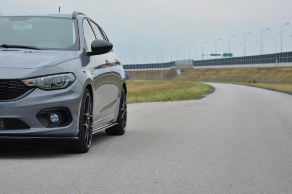 MAXTON DESIGN - Lišty pod prahy Fiat Tipo S-Design , Čierny lesk – Obrázok 2