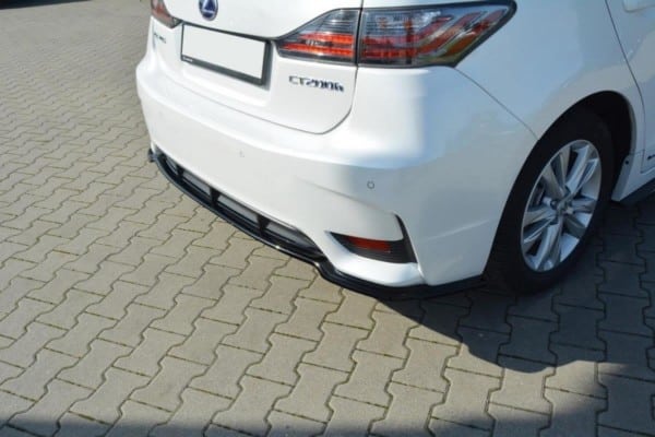 MAXTON DESIGN - Stredový spoiler pod zadný náraznik Lexus CT Mk1 Facelift (without vertical bars) , Čierny lesk Čierny lesk – Obrázok 2