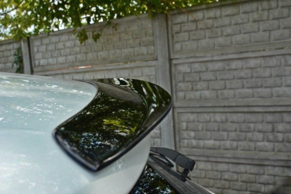 MAXTON DESIGN - Predlženie spoilera  Renault Megane Mk4 Hatchback , Čierny lesk – Obrázok 3