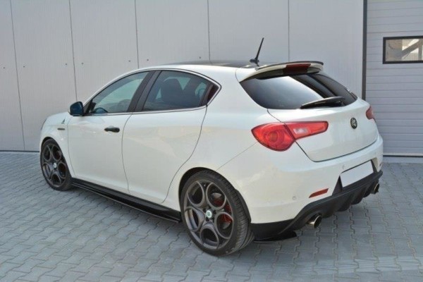 MAXTON DESIGN - Lišty pod prahy Alfa Romeo Giulietta , 601
Čierny lesk – Obrázok 4