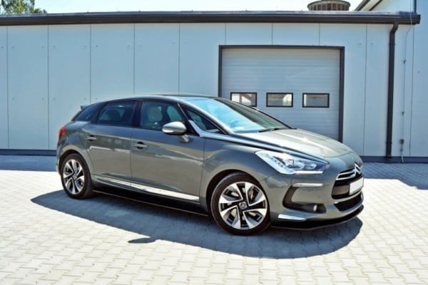 MAXTON DESIGN - Lišty pod prahy CITROEN DS5 FACELIFT , 609
Čierny lesk – Obrázok 2