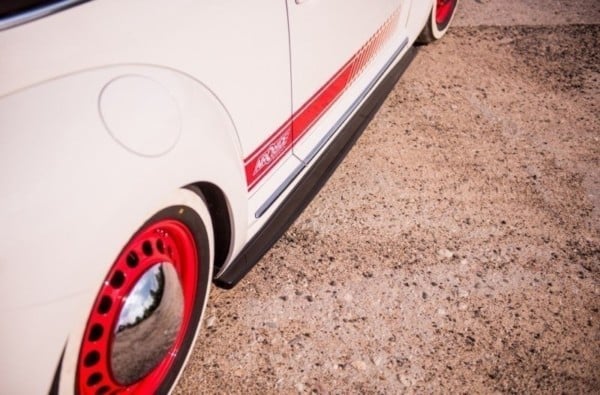 MAXTON DESIGN - Lišty pod prahy VW BEETLE , Čierny lesk – Obrázok 3