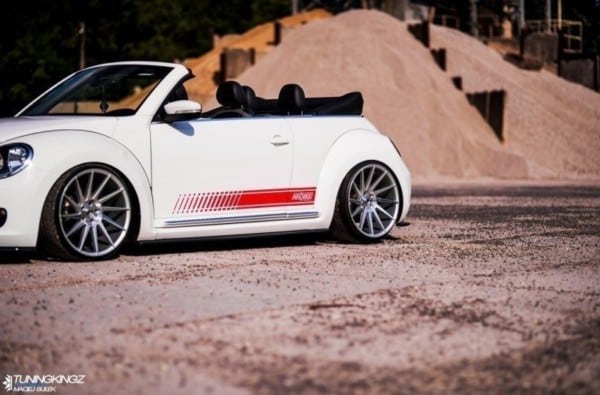 MAXTON DESIGN - Lišty pod prahy VW BEETLE , Čierny lesk – Obrázok 5